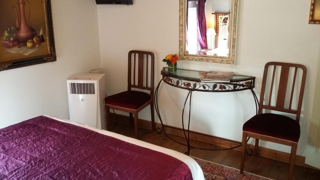 L' Esterlanges Suite Famille 2 Chambres 4 Personnes Proche Puydufou Saint-Vincent-Sterlanges Zewnętrze zdjęcie