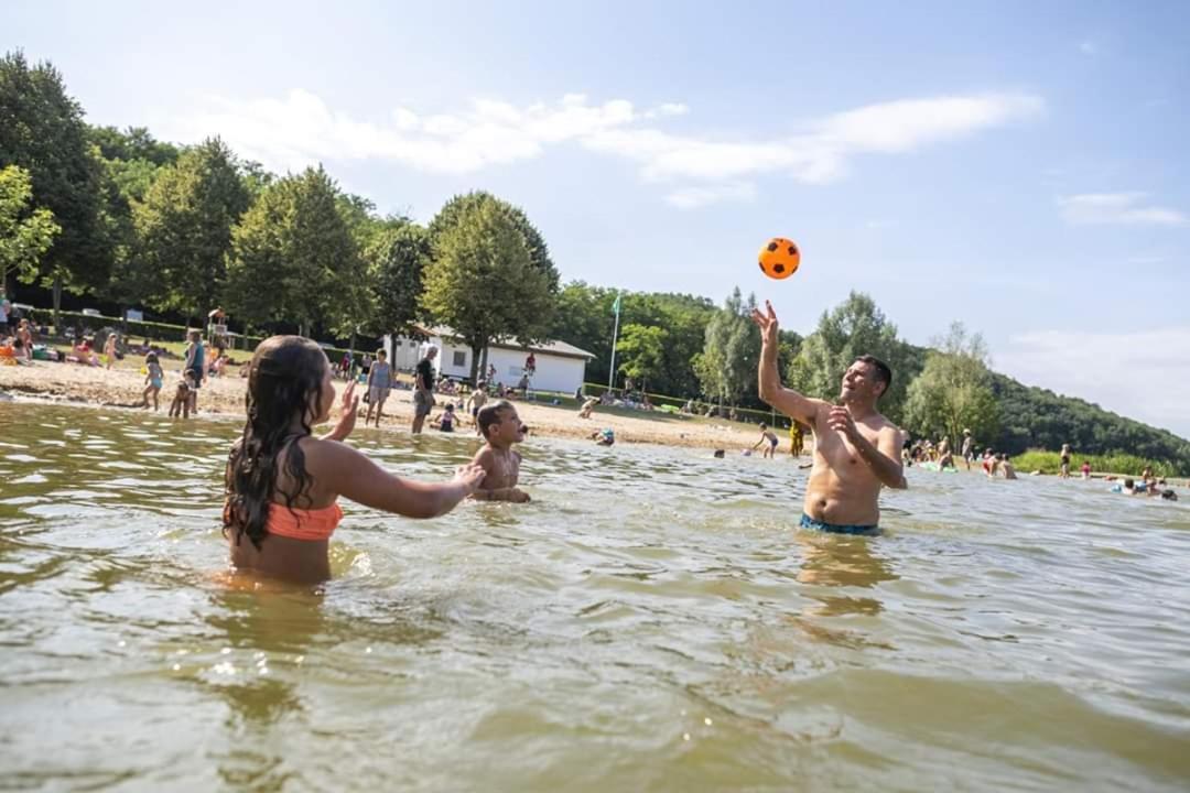 L' Esterlanges Suite Famille 2 Chambres 4 Personnes Proche Puydufou Saint-Vincent-Sterlanges Zewnętrze zdjęcie